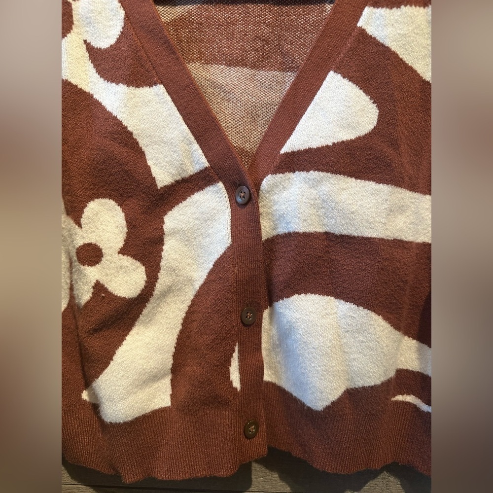 L.A. Hearts soft hippie swirl cognac and cream cropped cardigan size small - Picture 2 of 5